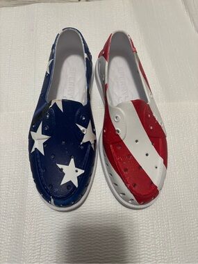 Sperry Women’s Americana Star & Stripe Slip-On Shoes - Red, White & Blue